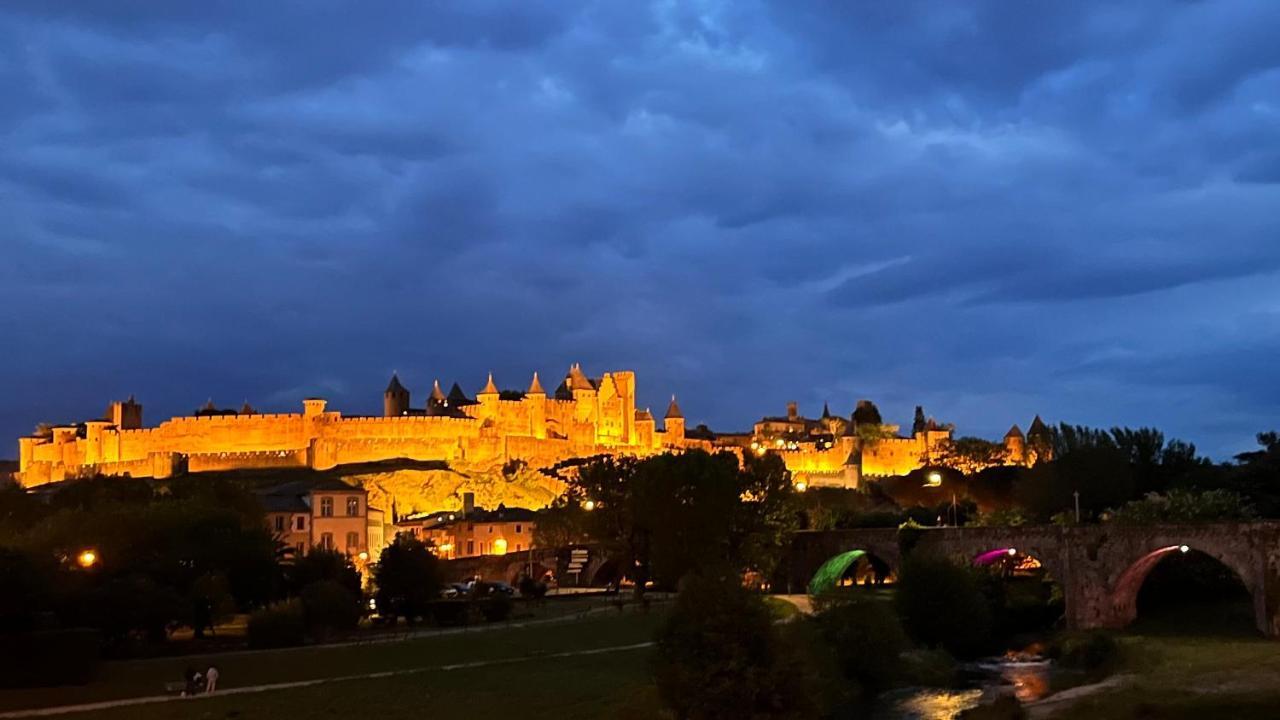 Aux Belles Vacances - Adults Only Caux-et-Sauzens Exterior foto