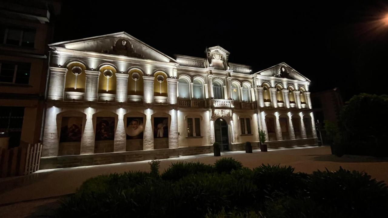 Aux Belles Vacances - Adults Only Caux-et-Sauzens Exterior foto